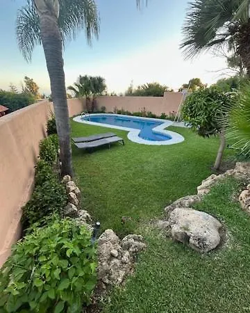 Pareado * Marbella